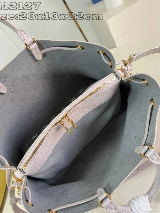 VUITTON TOTE BELLA LOUIS 0519